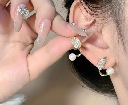 Leaf Pearl Earrings – Elegant Studs for Women & Girls | Classy Daily & Party Wear Jewelry