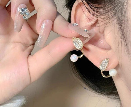 Leaf Pearl Earrings – Elegant Studs for Women & Girls | Classy Daily & Party Wear Jewelry