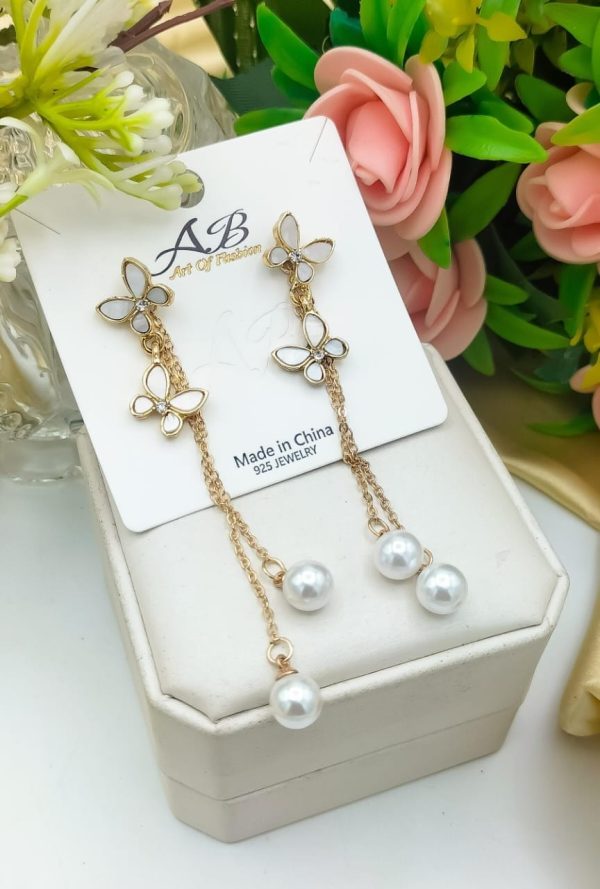 Elegant Pearl Butterfly Tassel Earrings for Women – Unique Design Jewelry for Weddings, Parties & Gifts (Black / White)