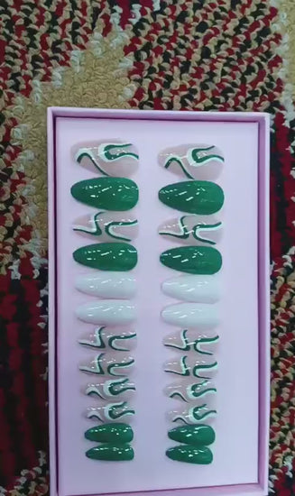o-two-o-green-matte-nails-24pcs-main